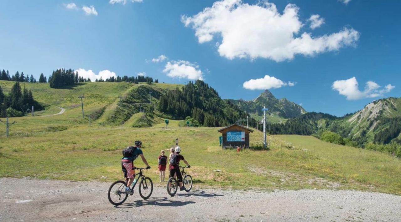 Relai S11 Grand Et Lumineux Studio Avec Coin Montagne 4-6 Pers, Wifi, 30M Des Pistes, Grand Balcon, Draps Non Compris Saint-Jean-dʼAulps Eksteriør billede
